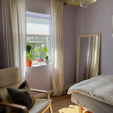 Sentral Og Lun Leilighet I Apartamento *